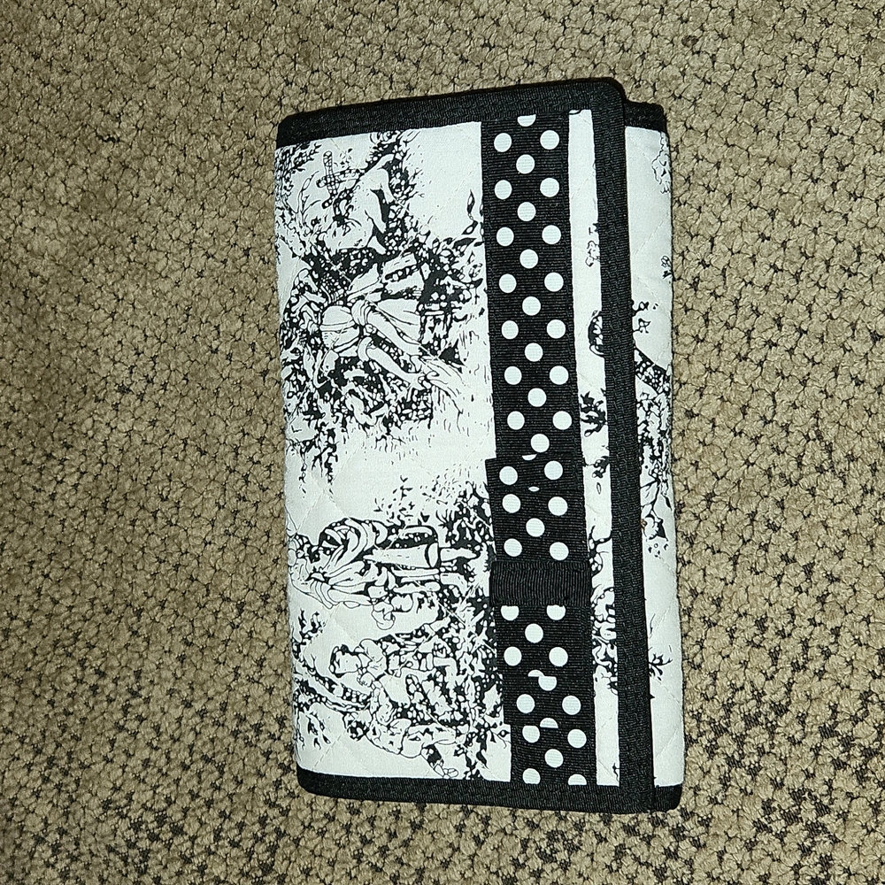 Vivary Quilted Wallet